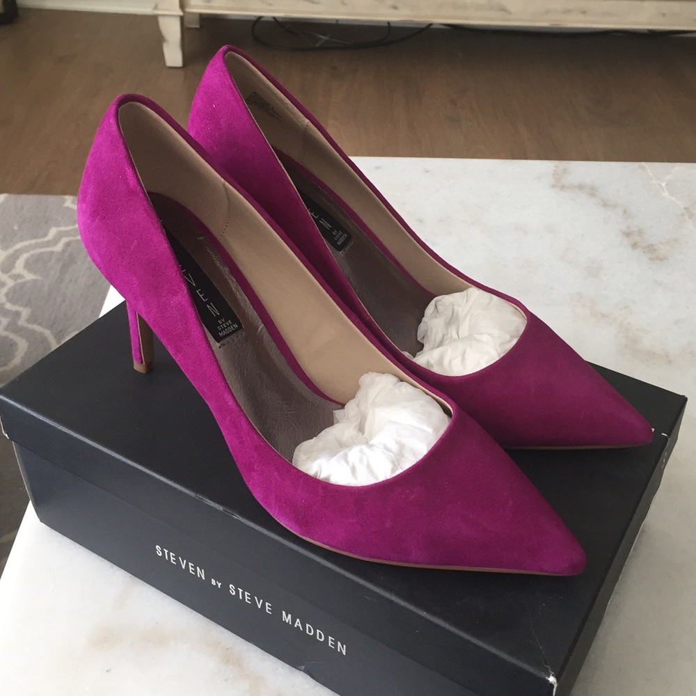 NIB STEVEN by Steve Madden Magenta Pink Pumps